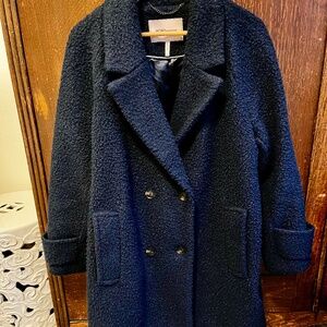 BCBGeneration Missy Double Breasted Bouclé Teddy Coat in Navy size XL